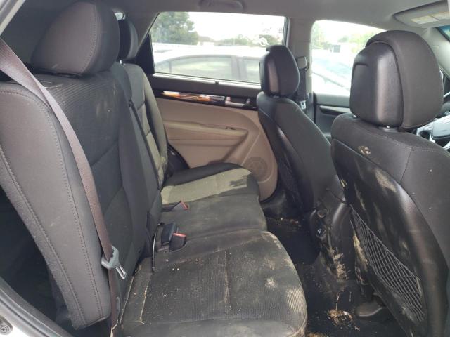 Photo 6 from auction – 2015 KIA SORENTO LX with VIN 5XYKTDA77FG618258