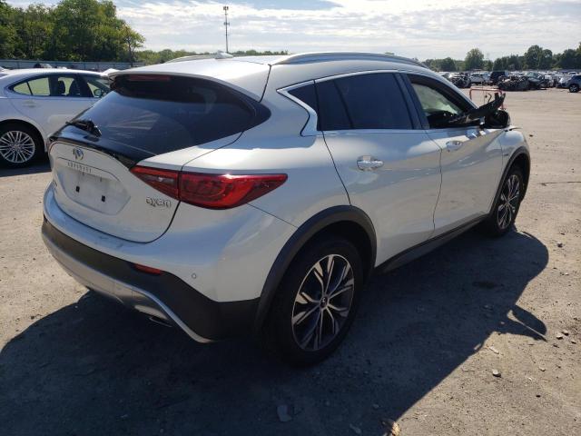 Photo 4 from auction – 2018 INFINITI QX30 BASE with VIN SJKCH5CR2JA047150