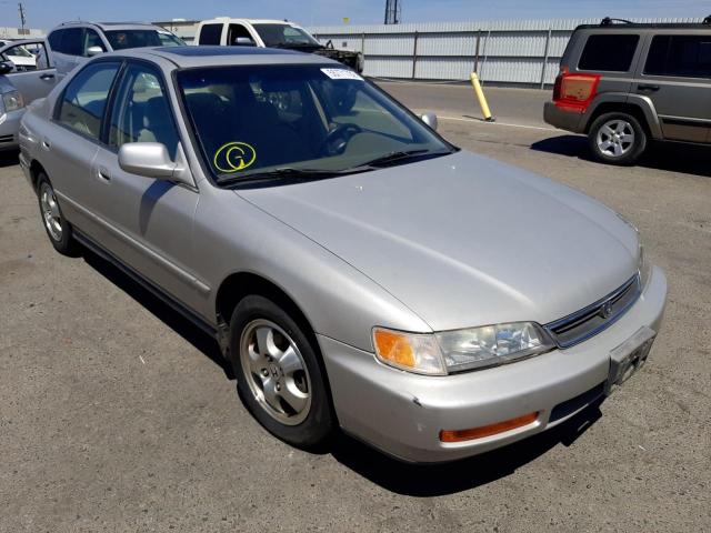 HONDA ACCORD SE 1997 with VIN 1HGCD5605VA033178 - Photo from auction