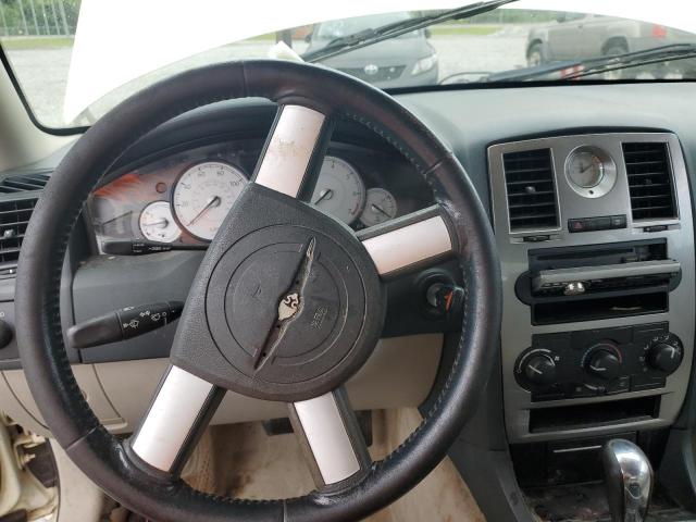 Photo 9 from auction – 2005 CHRYSLER 300 TOURIN with VIN 2C3JA53G95H674209