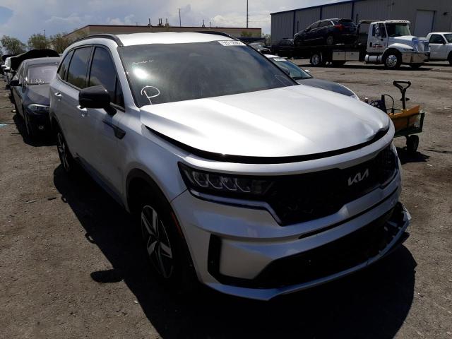 KIA SORENTO S 2022 with VIN 5XYRL4LC3NG099720 - Photo from auction