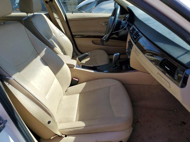 Photo 5 from auction – 2011 BMW 3 SERIES with VIN WBAPH5G55BNM75216