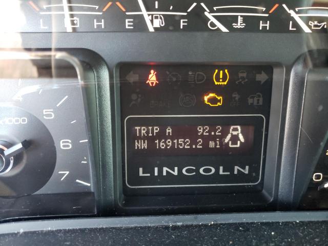 Photo 8 from auction – 2012 LINCOLN NAVIGATOR with VIN 5LMJJ3J51CEL00062