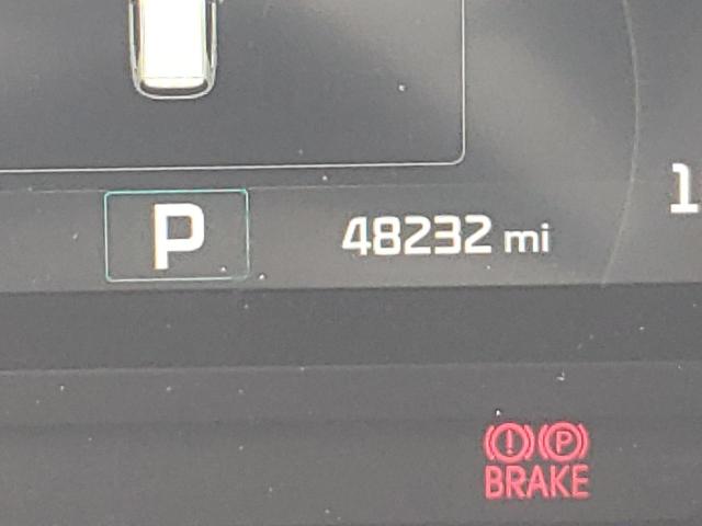 Photo 8 from auction – 2018 KIA SORENTO EX with VIN 5XYPHDA51JG385976