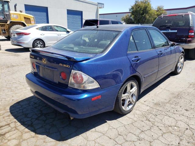 Photo 4 from auction – 2001 LEXUS IS 300 with VIN JTHBD182X10028610