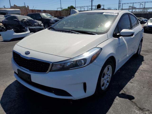 Photo 2 from auction – 2018 KIA FORTE LX with VIN 3KPFK4A72JE227741