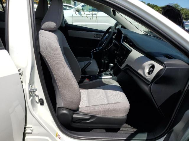 Photo 5 from auction – 2018 TOYOTA COROLLA L with VIN 2T1BURHEXJC042572