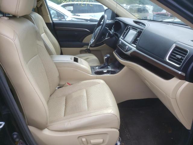 Photo 5 from auction – 2016 TOYOTA HIGHLANDER with VIN 5TDDKRFH3GS255679