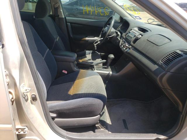 Photo 5 from auction – 2005 TOYOTA CAMRY with VIN 4T1BE32KX5U522981