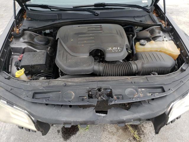 Photo 7 from auction – 2015 CHRYSLER 300 LIMITE with VIN 2C3CCAAG7FH930055