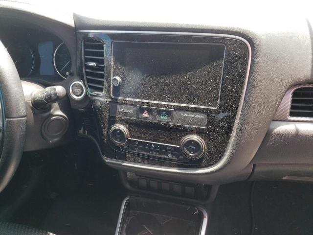 Photo 9 from auction – 2017 MITSUBISHI OUTLANDER with VIN JA4AD3A30HZ042401