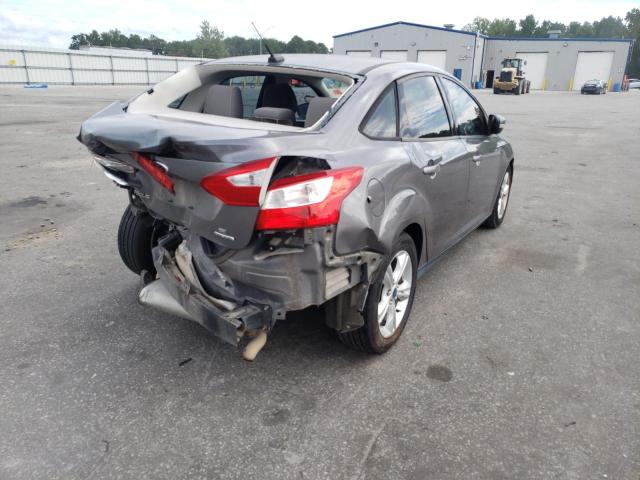 Photo 4 from auction – 2013 FORD FOCUS SE with VIN 1FADP3F28DL307207