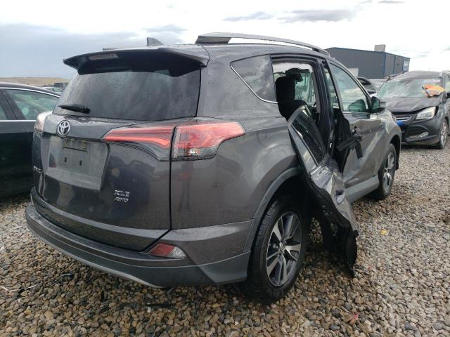 Photo 4 from auction – 2017 TOYOTA RAV4 with VIN 2T3RFREV3HW666999