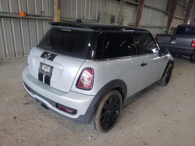 Photo 4 from auction – 2011 MINI COOPER S with VIN WMWSV3C52BTY21506