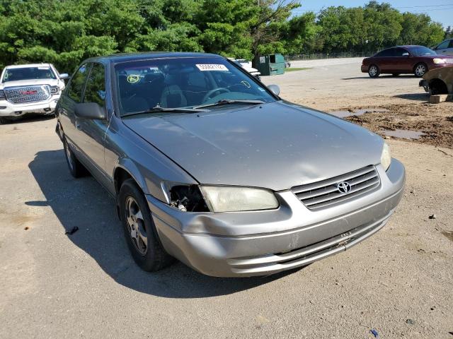 Photo 1 from auction – 1998 TOYOTA CAMRY with VIN 4T1BG22K9WU293117