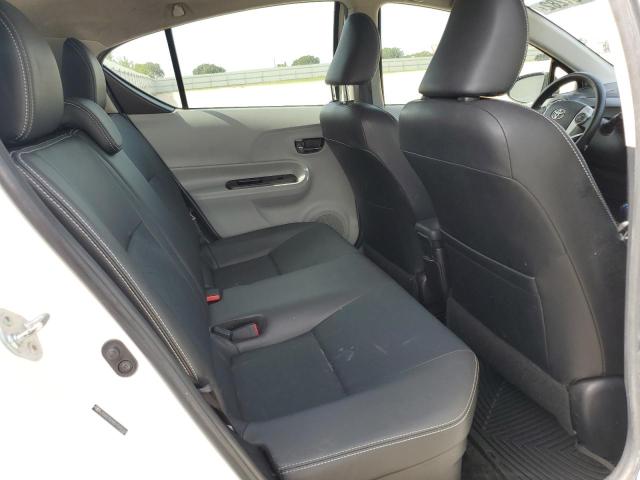 Photo 6 from auction – 2013 TOYOTA PRIUS C with VIN JTDKDTB38D1043264