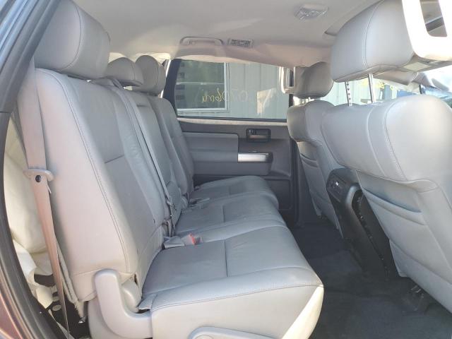 Photo 6 from auction – 2018 TOYOTA SEQUOIA SR with VIN 5TDBY5G14JS156814