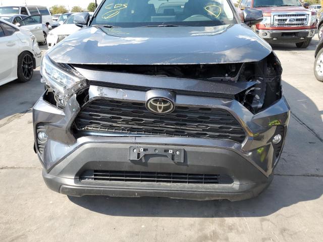Photo 9 from auction – 2021 TOYOTA RAV4 XLE with VIN 2T3W1RFV7MC092404