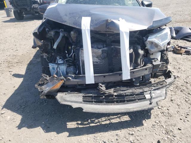 Photo 9 from auction – 2017 TOYOTA RAV4 LE with VIN JTMBFREV5HJ107339