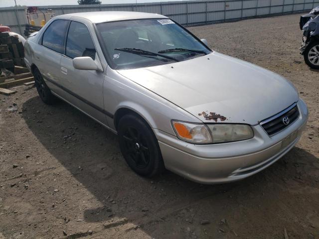 TOYOTA CAMRY CE 2001 with VIN 4T1BG22K81U036491 - Photo from auction