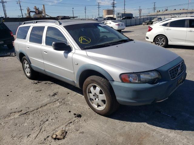 VOLVO XC70 2004 with VIN YV1SZ59H141124552 - Photo from auction