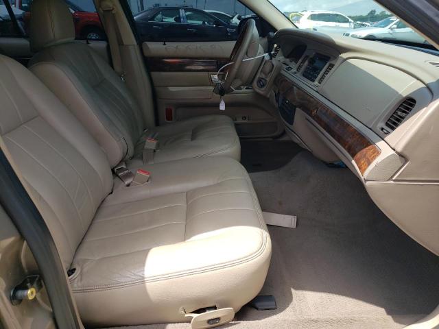 Photo 5 from auction – 2005 MERCURY GRAND MARQ with VIN 2MEFM75W95X656063