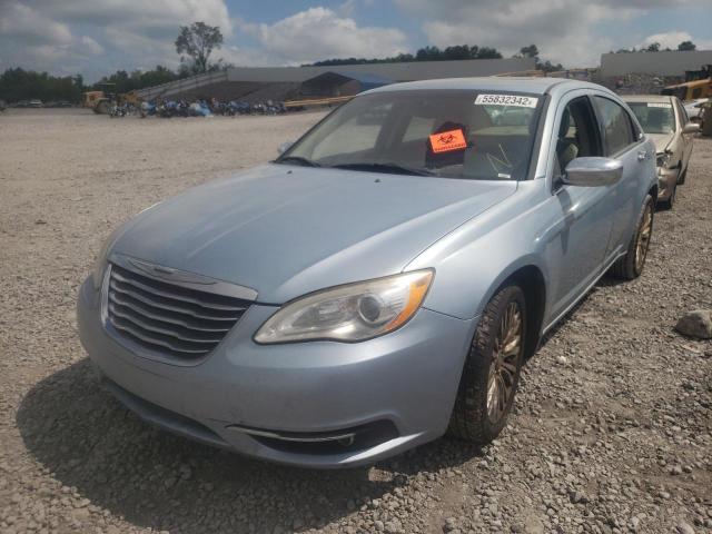 Photo 2 from auction – 2012 CHRYSLER 200 LIMITE with VIN 1C3CCBCB1CN217789