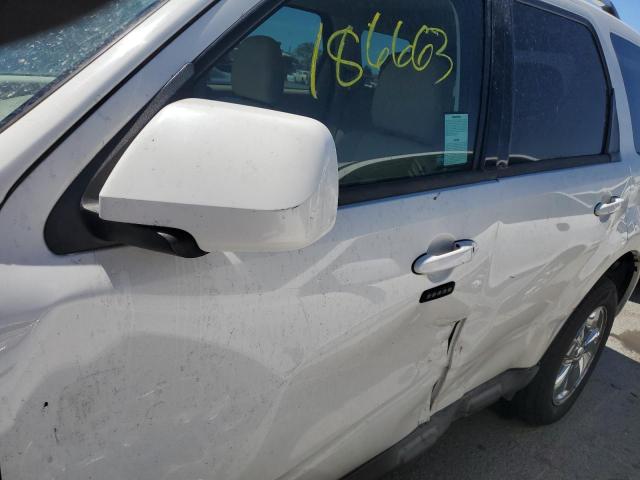Photo 9 from auction – 2011 FORD ESCAPE LIM with VIN 1FMCU9EGXBKA20593
