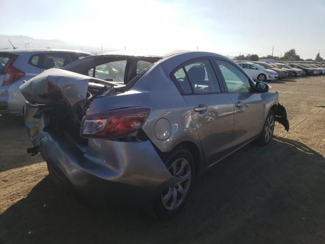 Photo 4 from auction – 2011 MAZDA 3 I with VIN JM1BL1UF3B1490712