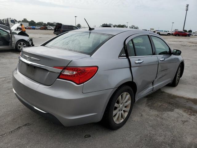 Photo 4 from auction – 2013 CHRYSLER 200 LIMITE with VIN 1C3CCBCG3DN579216