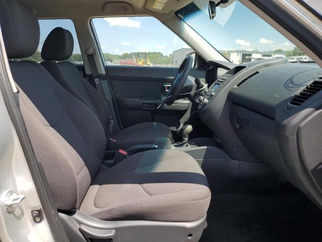 Photo 5 from auction – 2013 KIA SOUL with VIN KNDJT2A50D7555884