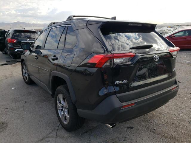 Photo 3 from auction – 2022 TOYOTA RAV4 XLE with VIN 2T3W1RFV2NC194484