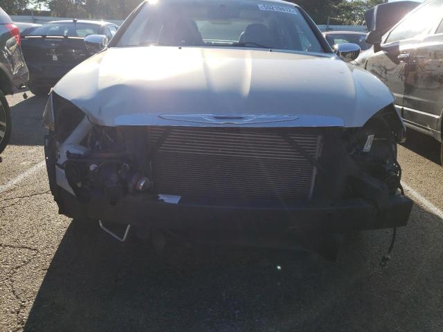 Photo 9 from auction – 2013 CHRYSLER 200 LIMITE with VIN 1C3CCBCGXDN592853