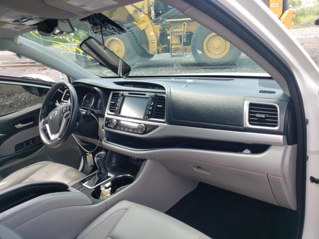 Photo 5 from auction – 2018 TOYOTA HIGHLANDER with VIN 5TDJZRFH3JS892335
