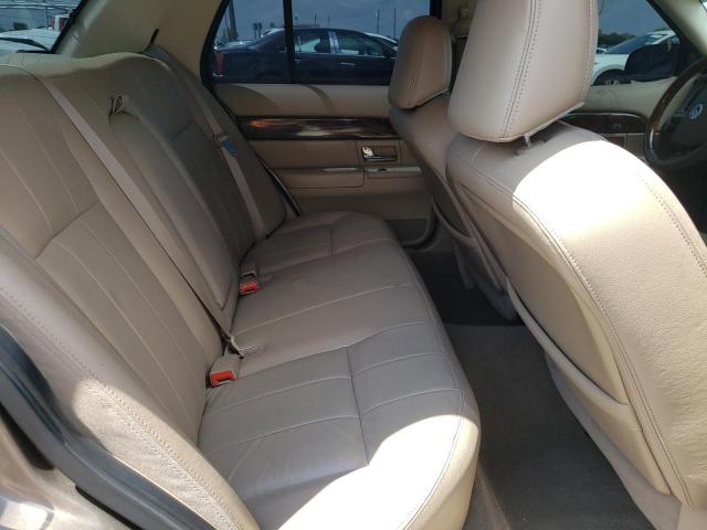 Photo 6 from auction – 2005 MERCURY GRAND MARQ with VIN 2MEFM75W95X656063