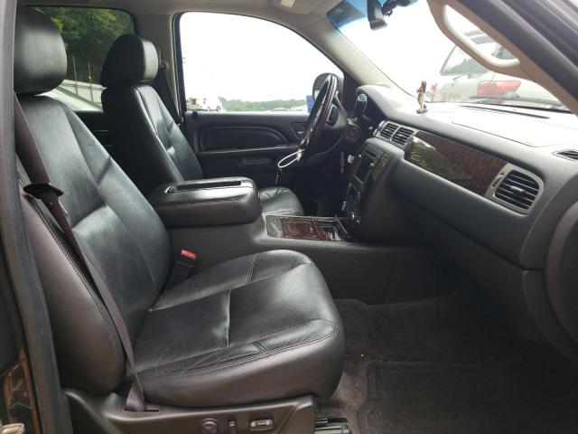 Photo 5 from auction – 2011 GMC YUKON XL D with VIN 1GKS2MEF9BR267938