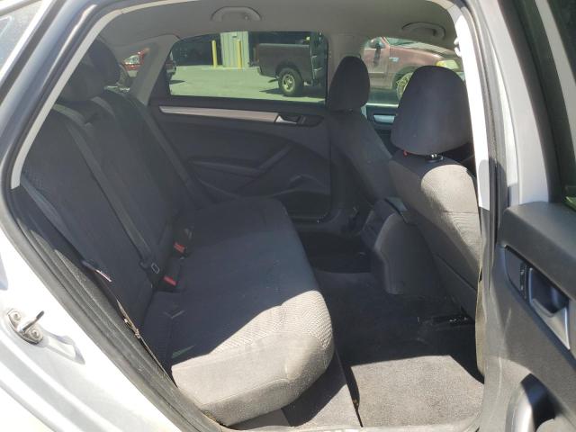 Photo 6 from auction – 2012 VOLKSWAGEN PASSAT S with VIN 1VWAP7A33CC055043