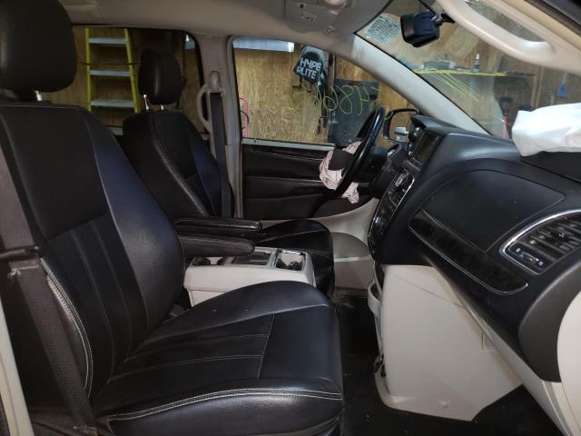 Photo 5 from auction – 2013 CHRYSLER TOWN & COU with VIN 2C4RC1BG2DR720264
