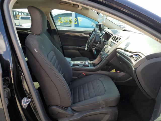 Photo 5 from auction – 2017 FORD FUSION S with VIN 3FA6P0G77HR406562