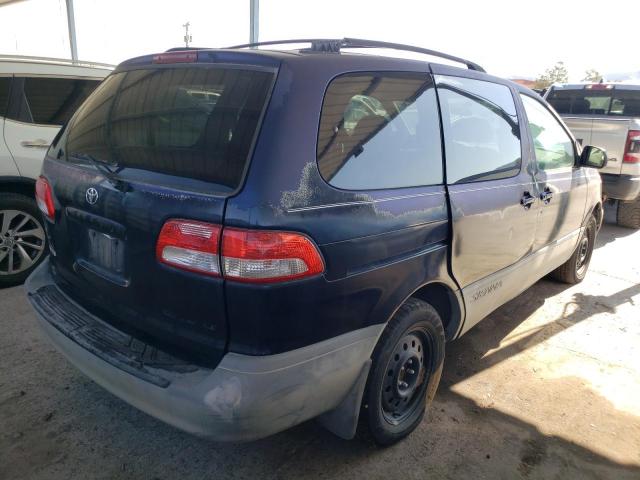 Photo 4 from auction – 2002 TOYOTA SIENNA LE with VIN 4T3ZF13C52U460433