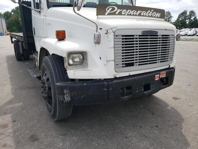 Photo 9 from auction – 2004 FREIGHTLINER MEDIUM CON with VIN 1FVABSAK34HM54037