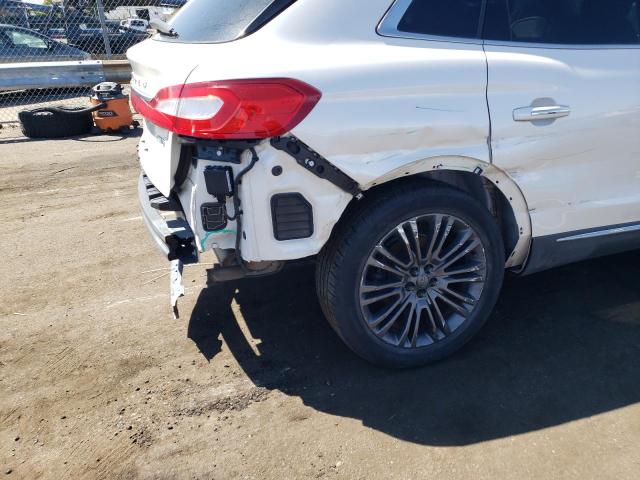 Photo 10 from auction – 2016 LINCOLN MKX RESERV with VIN 2LMTJ8LR8GBL24552