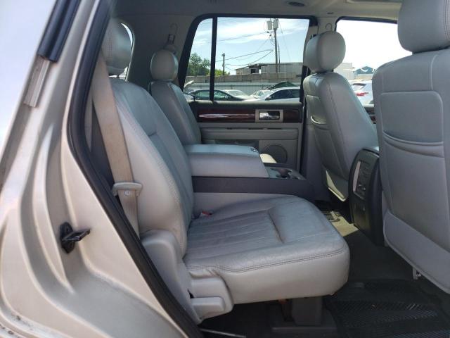 Photo 6 from auction – 2005 LINCOLN NAVIGATOR with VIN 5LMFU28555LJ06355
