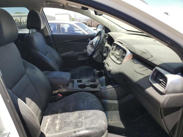 Photo 5 from auction – 2016 KIA SORENTO EX with VIN 5XYPH4A51GG040312