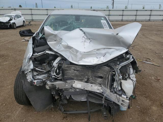 Photo 9 from auction – 2018 CHEVROLET EQUINOX LT with VIN 2GNAXJEV6J6328307