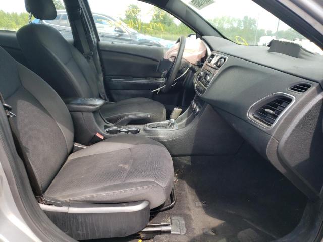 Photo 5 from auction – 2013 CHRYSLER 200 LX with VIN 1C3CCBAB3DN733334