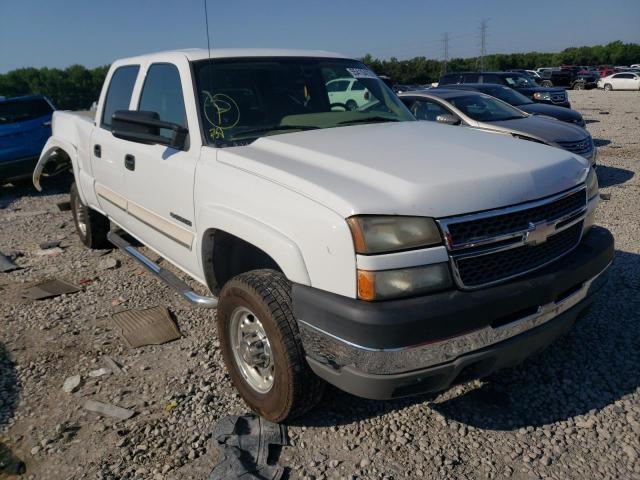 CHEVROLET SILVERADO 2005 with VIN 1GCHC23U05F802248 - Photo from auction