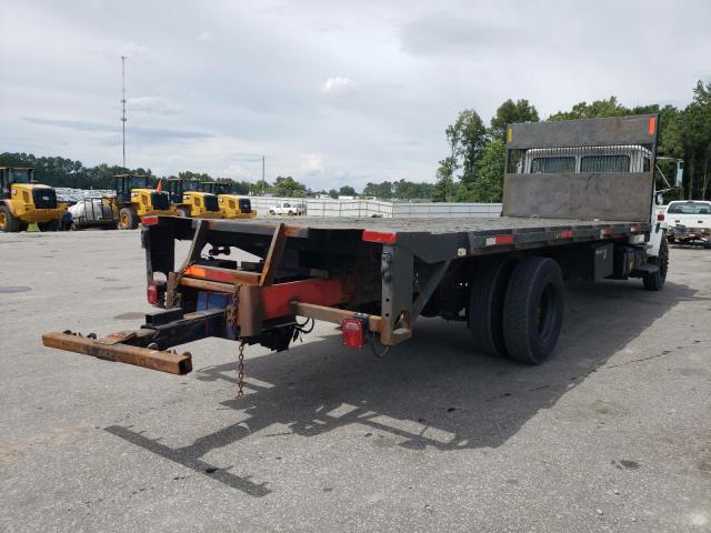 Photo 4 from auction – 2004 FREIGHTLINER MEDIUM CON with VIN 1FVABSAK34HM54037