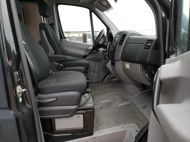 Photo 5 from auction – 2018 MERCEDES-BENZ SPRINTER 2 with VIN WD3PE8CD3JP620048