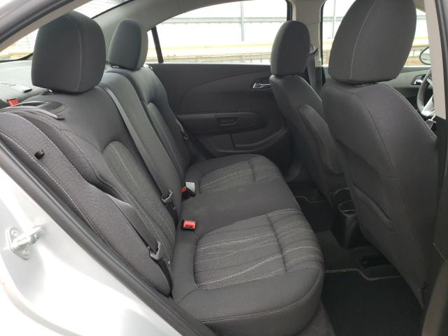 Photo 6 from auction – 2019 CHEVROLET SONIC LT with VIN 1G1JD5SBXK4109753